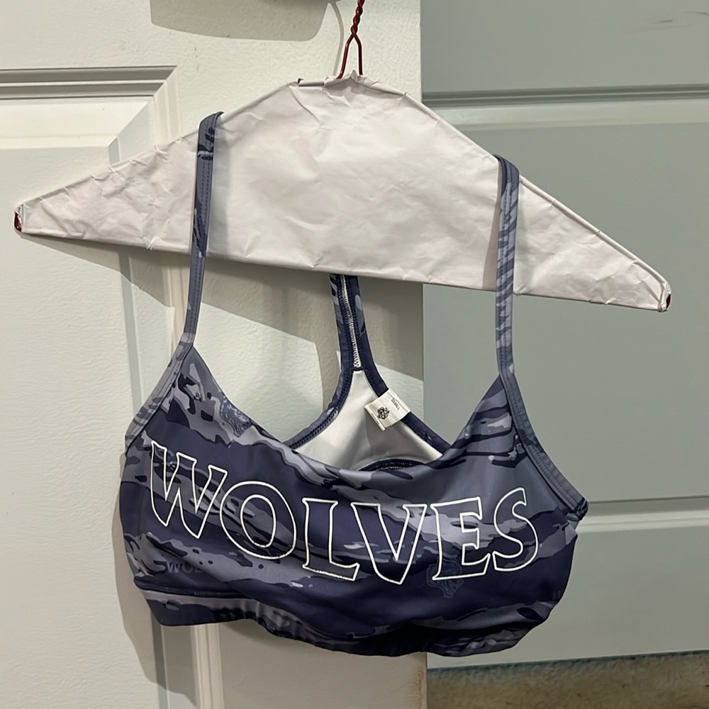 Light purple sports bra. Darc sport brand.